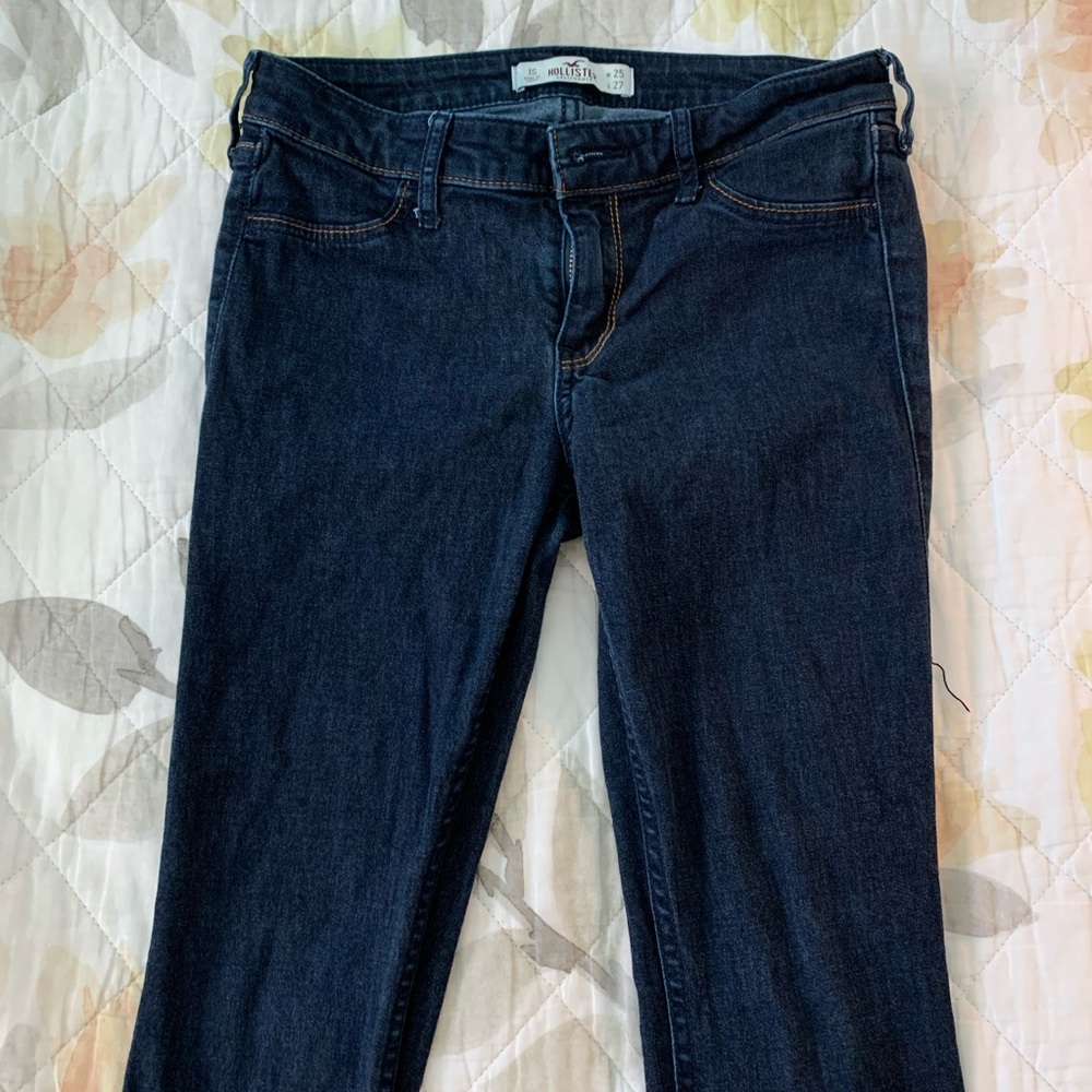 Hollister Low Rise Dark Wash Skinny Jeans